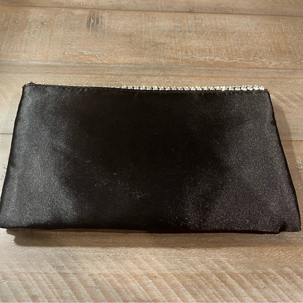 Amber Sceats Stella Crystal Clutch - Picture 12 of 17